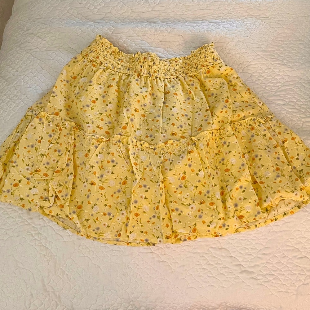 F21 | Flower Tiered Skater Skirt 🌻